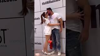 Shefali Jariwala shared KISS video with her husband Parag Tyagi before died #shortsfeed #shorts
