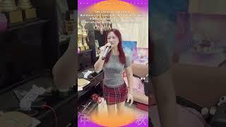 Lucky cover Janet
