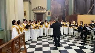 Coro de San Marcos canta "Lacrimosa" del Requiem de Mozart.