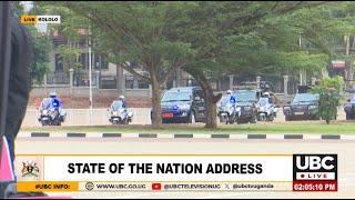 MUSEVENI & FIRST LADY JANET ARRIVE AT KOLOLO FOR THE STATE OF THE NATION ADDRESS