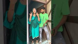 So kissing her #song #bhojpuri #love #khesari