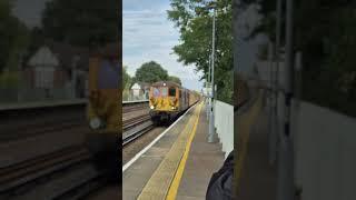 73964 Jeanette and 73963 Janice passes Byfleet and New Haw for Woking Up Yard Sidings