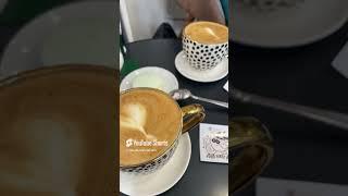 Café ☕️ #coffee #lacrimosa #snakeskin #vlogdiario #cafeteria #lifestyle #vlogdiario #vlog