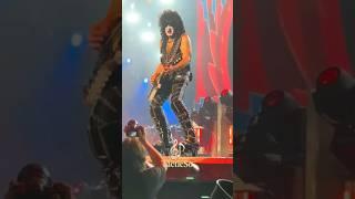 Amazing style amazing Skill #kissband #kiss #endoftheroad #acefrehley #syamfree